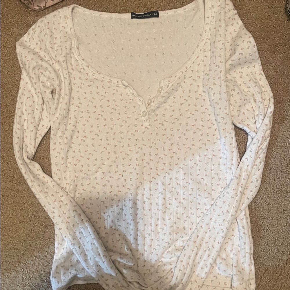 Brandy Melville Outfitters White Floral Long Sleeve Tee